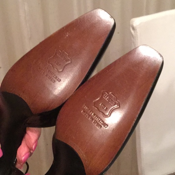 Stuart Weitzman Ronettes Black Patent - Picture 11 of 14